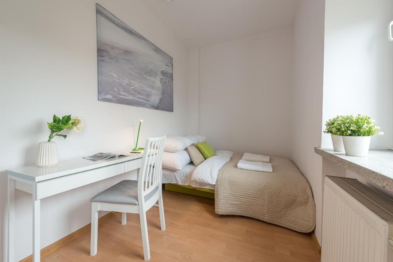 Szczesliwice Ochota P&O Serviced Apartments Varşovia Exterior foto